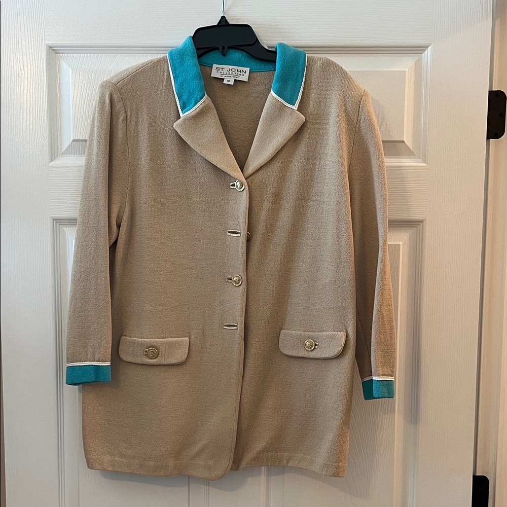 St. John Beige Knit Blazer with Teal Trim